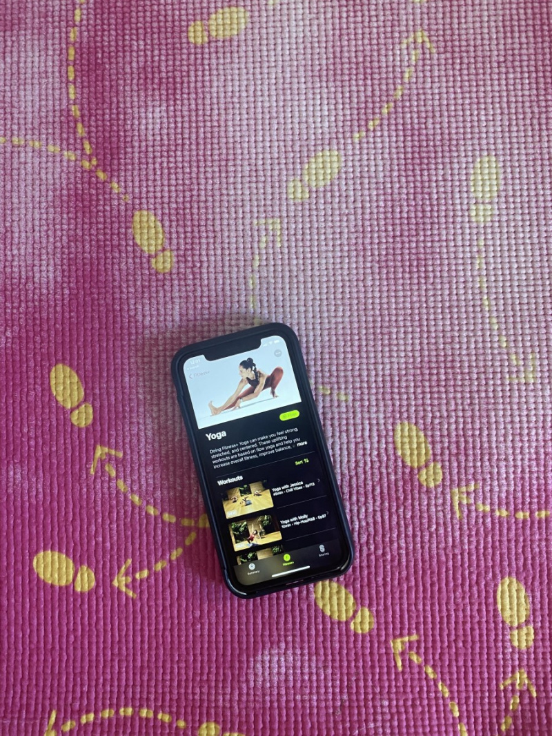   Lezioni di yoga su Apple Fitness Plus