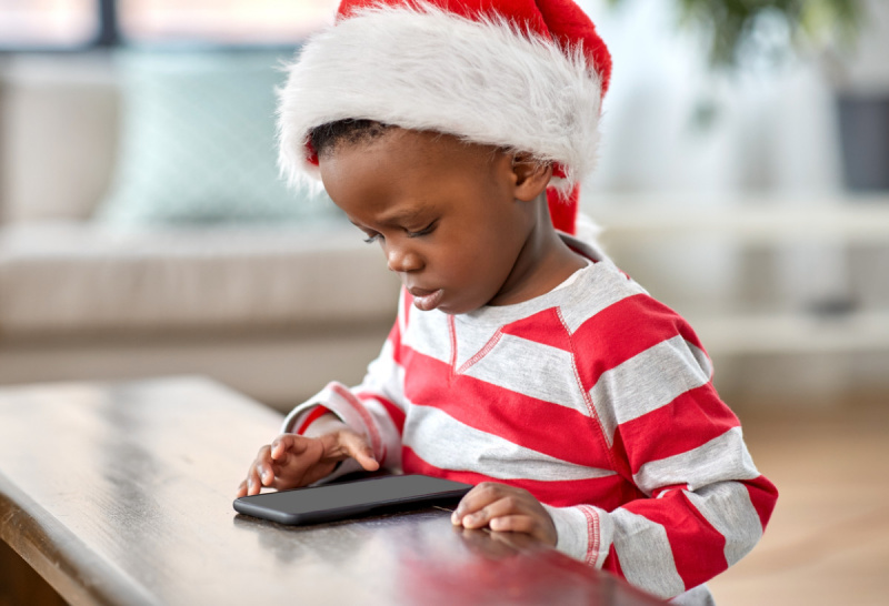   Barn som ringer Santa hotline