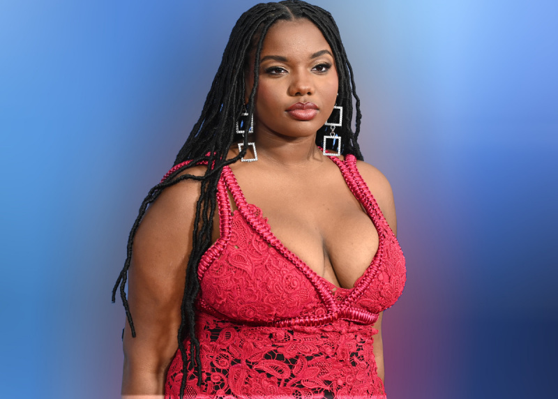   Bria Danielle Singleton spelar Bobbi Kristina Brown i Whitney Houston-biografin"Whitney Houston: I Wanna Dance With Somebody." Here, Bria Danielle Singleton attends the "Whitney Houston: I Want To Dance With Somebody" world premiere at AMC Lincoln Square Theater on December 13, 2019 in New York City. (Photo by Noam Galai/WireImage)