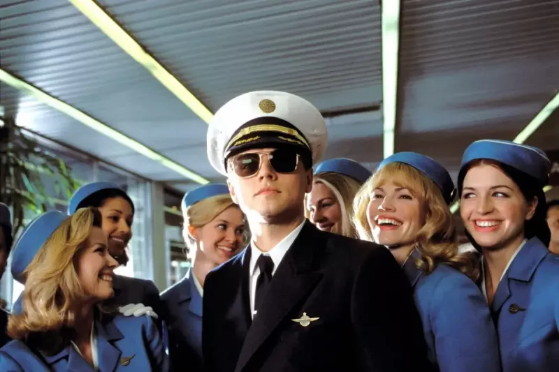   Рейтинги фильмов Стивена Спилберга:"Catch Me If You Can" starring Leonardo DiCaprio