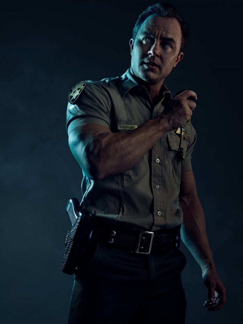 Ryan Kelley, Jordan Parrish Yardımcısı olarak"Teen Wolf: The Movie" on Paramount Plus