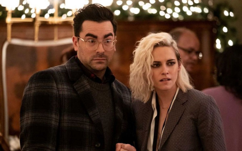 Bedste LGBT-julefilm, LGBTQ-julefilm, LGBTQIA+-julefilm, Queer-julefilm:"Happiest Season" on Hulu starring Kristen Stewart, Dan Levy, Aubrey Plaza and Mackenzie Davis
