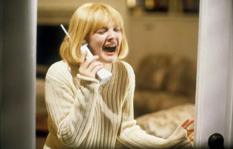 Drew Barrymore in de horrorkomediefilm"Scream"