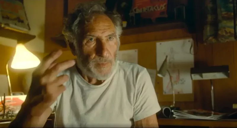   Judd Hirsch dentro"The Banshees of Inisherin"