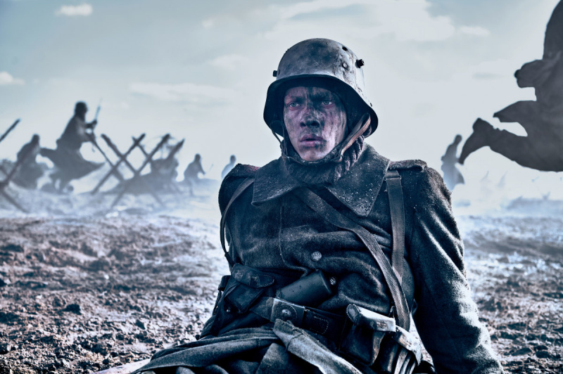   Felix Kammerer nel ruolo di Paul Baumer in Netflix's "All Quiet on the Western Front" (2022)