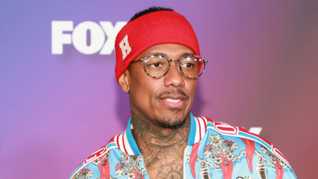  NIUJORKAS, NIUJORKAS – GEGUŽĖS 16 d.: Nickas Cannonas 2019 m. gegužės 16 d. Niujorke dalyvauja 2019 m. „Fox Upfront“ parodoje. (Jasono Mendezo / „WireImage“ nuotrauka)