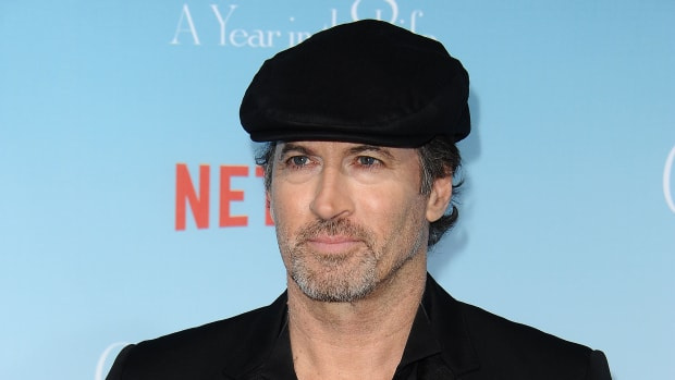  LOS ANGELES, CA - 18. NOVEMBER: Skuespiller Scott Patterson overværer premieren på"Gilmore Girls: A Year in the Life" at Regency Bruin Theatre on November 18, 2019 in Los Angeles, California.  (Photo by Jason LaVeris/FilmMagic)