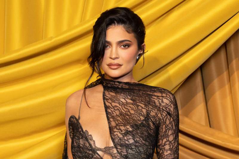  PARÍS, FRANCIA - 1 DE OCTUBRE: Kylie Jenner asiste a la gala #BoF500 durante la Semana de la Moda de París Primavera/Verano 2019 el 1 de octubre de 2019 en París, Francia. (Foto de Marc Piasecki/WireImage)
