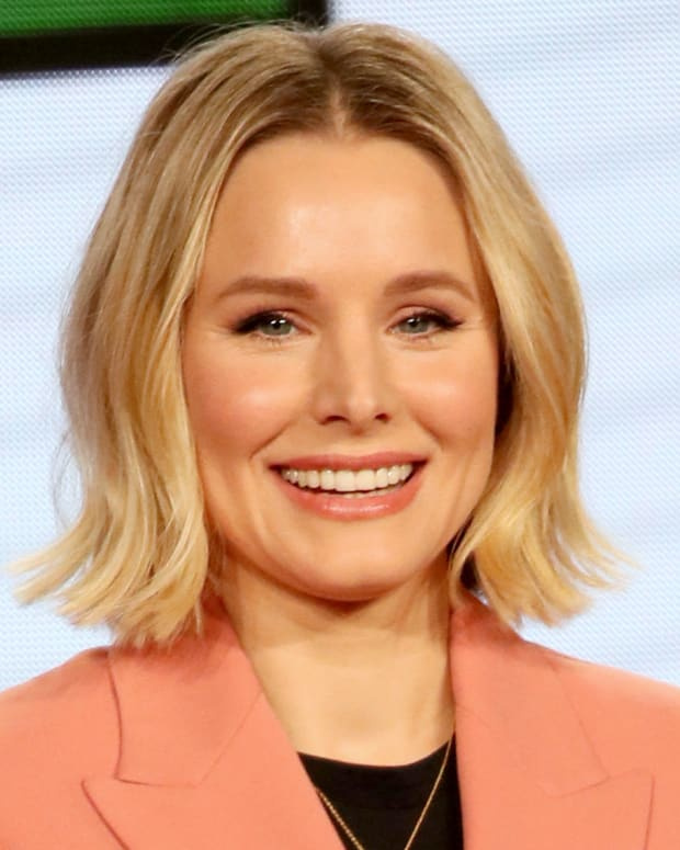  ПАСАДЕНА, КАЛИФОРНИЈА - 19. ЈАНУАР: Кристен Бел из"Central Park" speaks onstage during the Apple TV+ segment of the 2019 Winter TCA Tour at The Langham Huntington, Pasadena on January 19, 2019 in Pasadena, California.