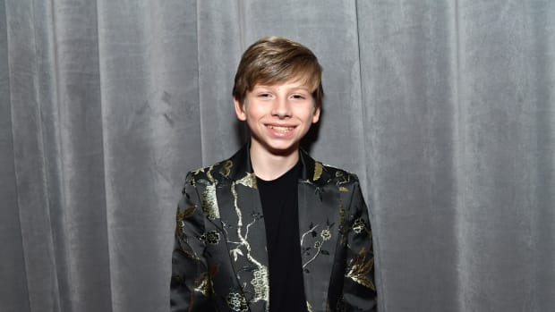  LOSANDželosa, KALIFORNIJA — 26. JANVĀRIS: Meisons Remzijs apmeklē 62. ikgadējo GRAMMY balvu pasniegšanas ceremoniju STAPLES centrā 2020. gada 26. janvārī Losandželosā, Kalifornijā. (Fotoattēls: Emma McIntyre / Getty Images ierakstu akadēmijai)