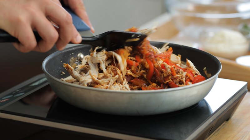   Kyckling Enchiladas Matlagning