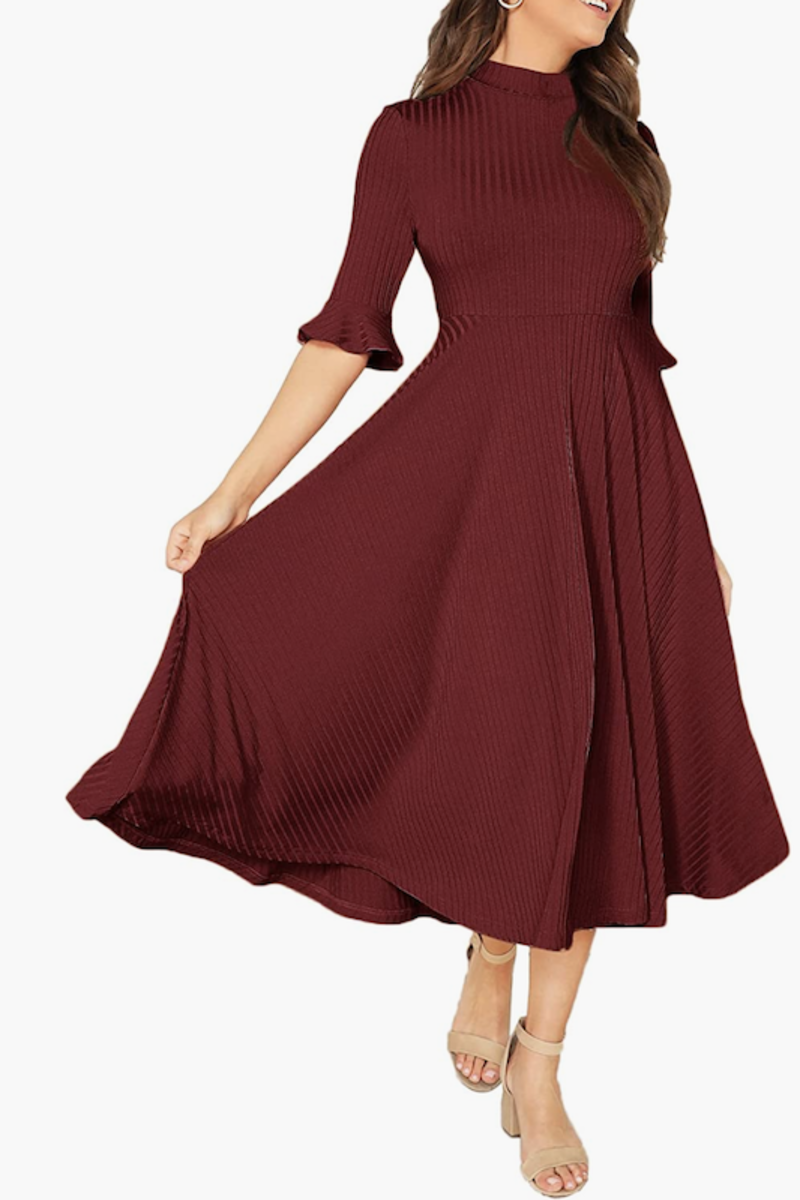   Rüschenkleid