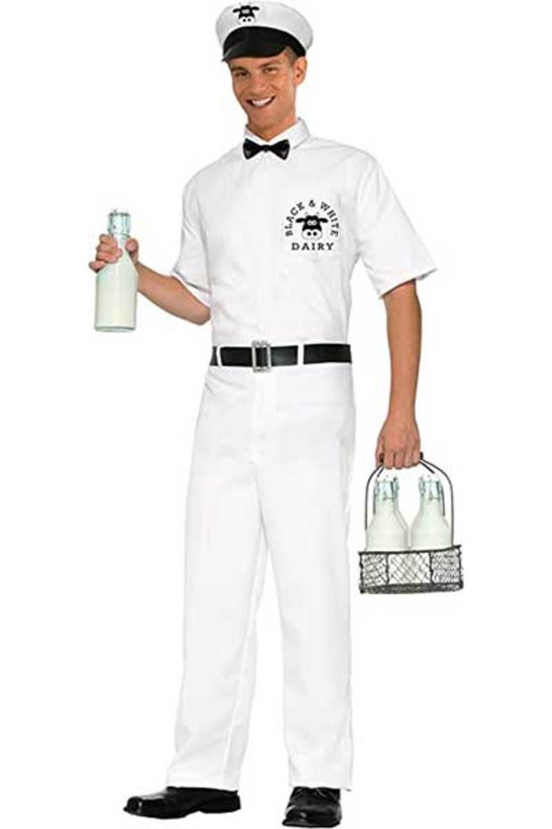   cinquanta's milkman costume