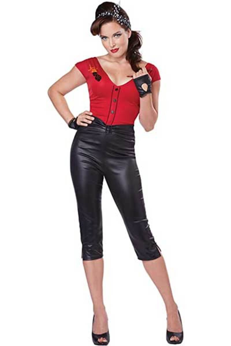   costume di halloween della ragazza pin up