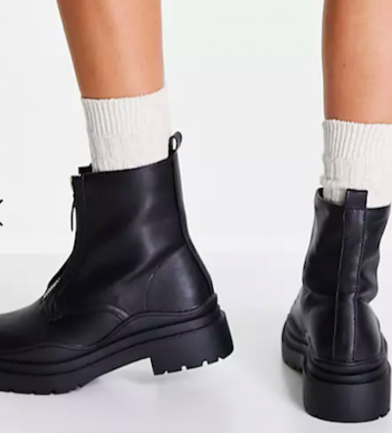 ASOS RAID Missellie Chunky Ankle Boots with Zip ブラック