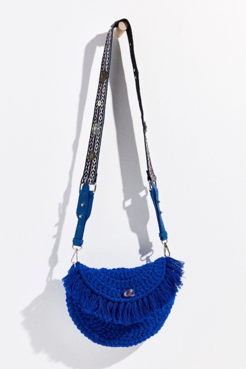   Macrame Moon Bag