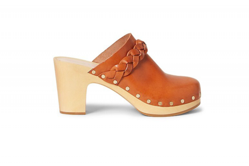Zoccoli con tacco alto in pelle intrecciata Loeffler Randall Merrill, sul punto con la tendenza degli zoccoli in pelle