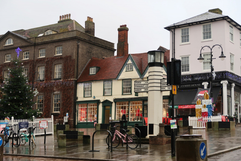 Begrav St. Edmunds i Suffolk, England i juletiden