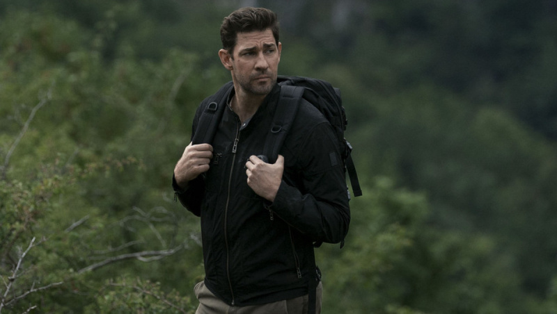 Johnas Krasinskis sako, kad žmona Emily Blunt „verčia mane būti geresniu“ – be to, kodėl 3 „Jacko Ryano“ sezono buvo verta laukti