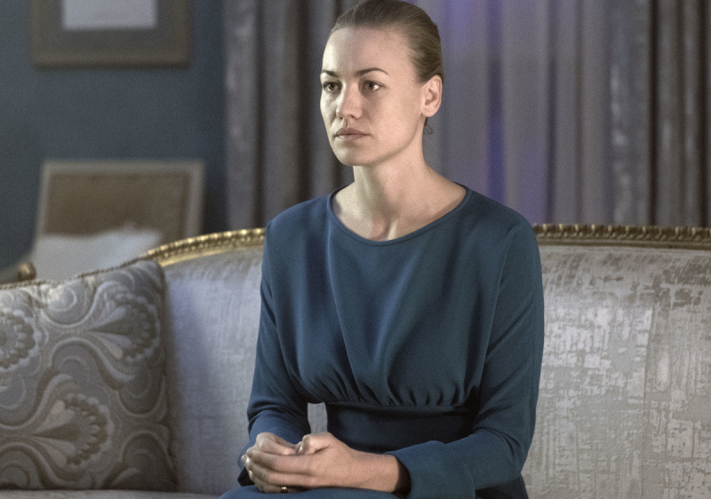   Yvonne Strahovski als Serena Joy Waterford in „Die Magd“.'s Tale" on Hulu