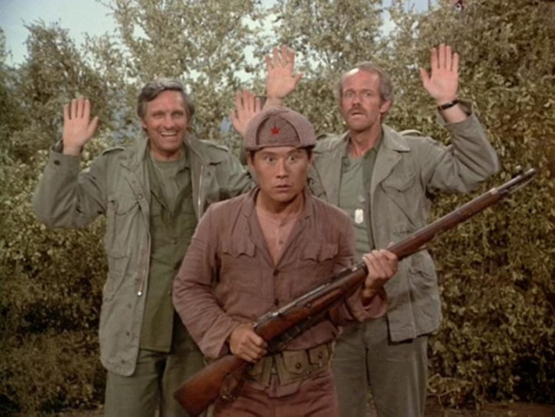   Geriausi Padėkos dienos televizijos serialai:"M*A*S*H" Thanksgiving episode "The Yalu Brick Road"