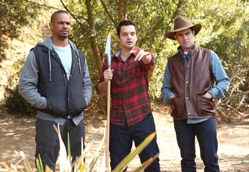   Geriausi Padėkos dienos televizijos serialai:"New Girl" Thanksgiving episode "Thanksgiving III" shows Coach, Nick and Schmidt frowning in the wilderness