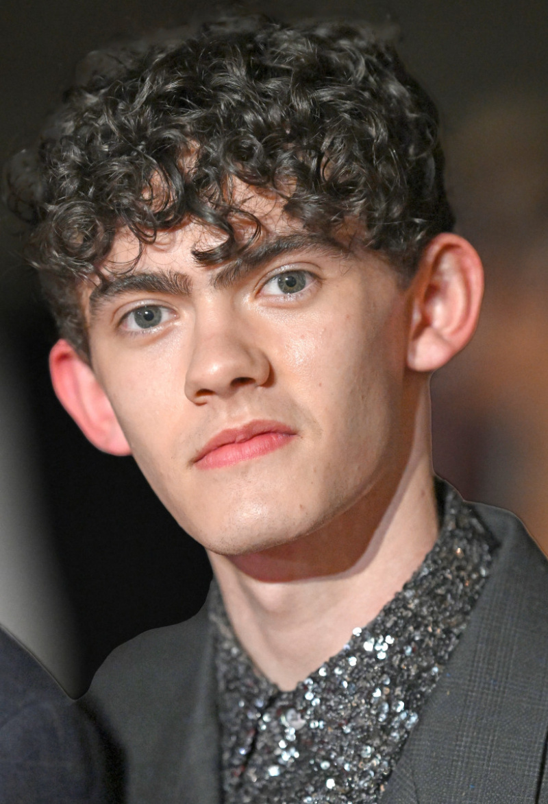   Джо Локк находится в"Agatha: Coven of Chaos" cast from Marvel Studios on Disney+. Here, Joe Locke, famous for "Heartstopper," attends the National Television Awards 2019 at The OVO Arena Wembley on October 13, 2019 in London, England. (Photo by Gareth Cattermole/Getty Images)
